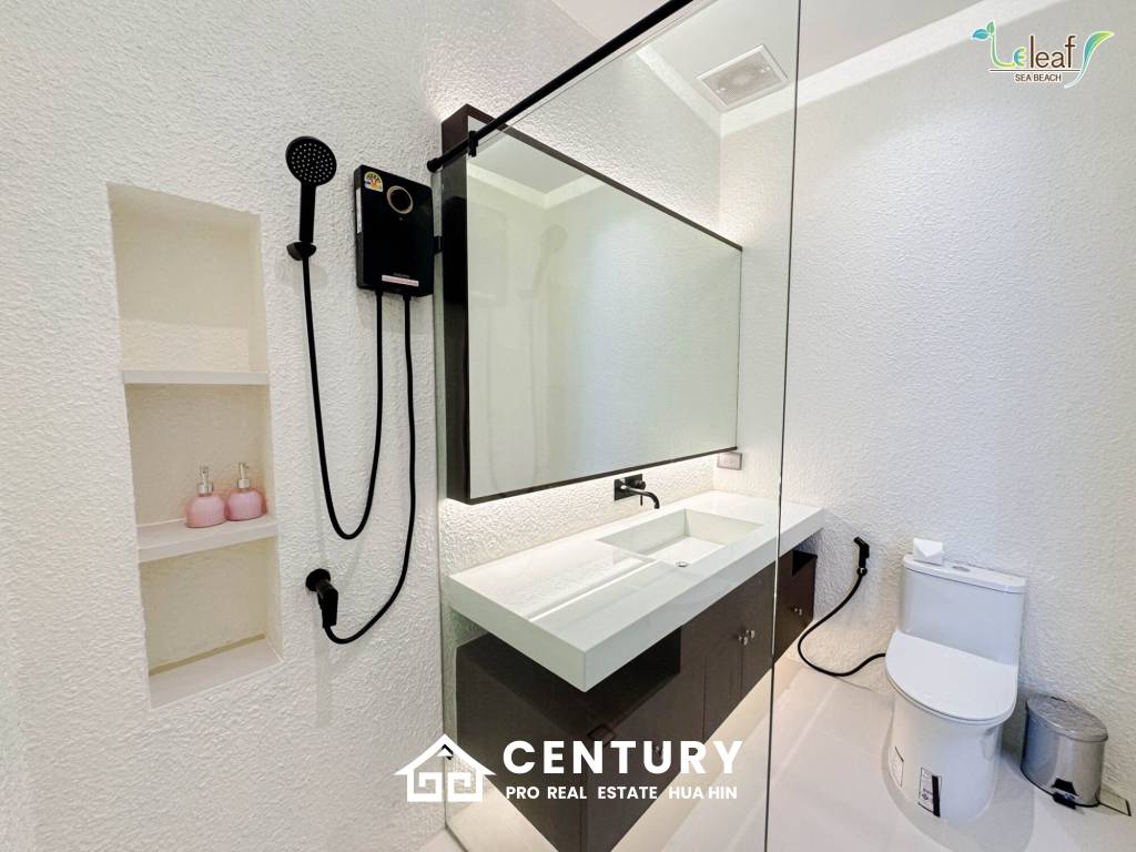 350 sqm modern pool villa in Pak Nam Pran Leleaf Sea Beach project