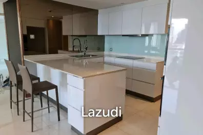 238 sqm duplex condo high floor in Khlong Tan Nuea Bangkok