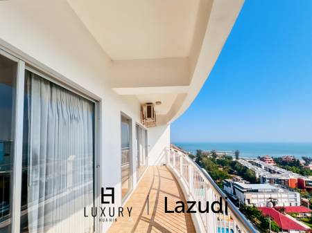 Sea View 2-Bedroom Condo on High Floor at Jamjuree Condo