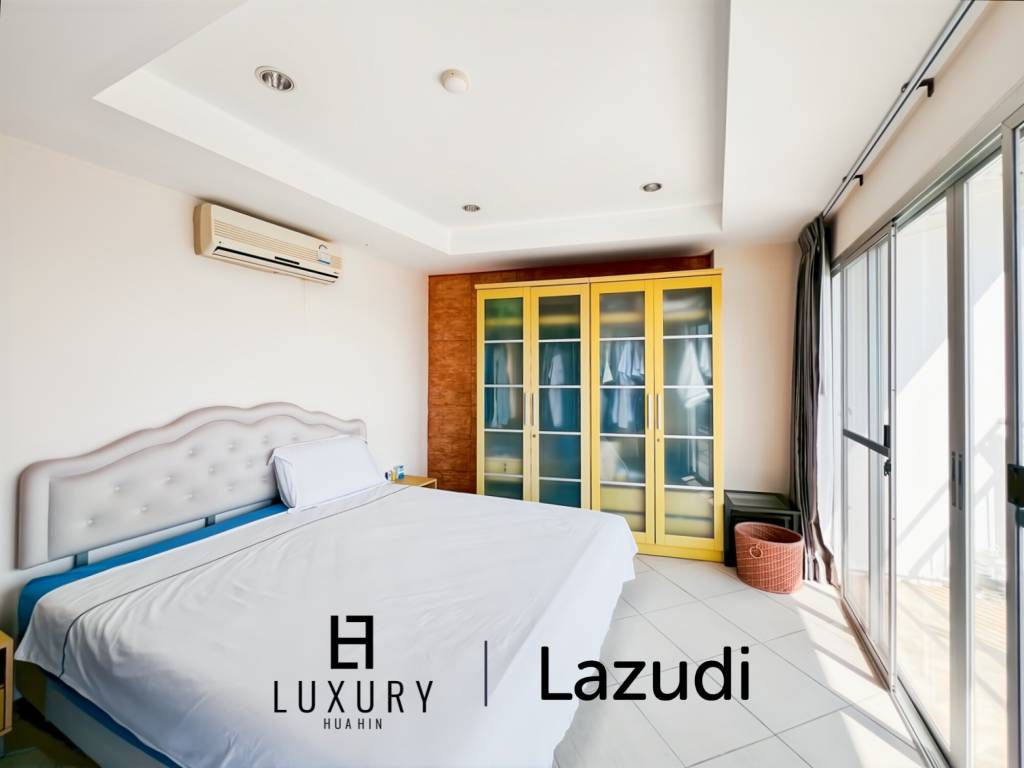 Sea View 2-Bedroom Condo on High Floor at Jamjuree Condo