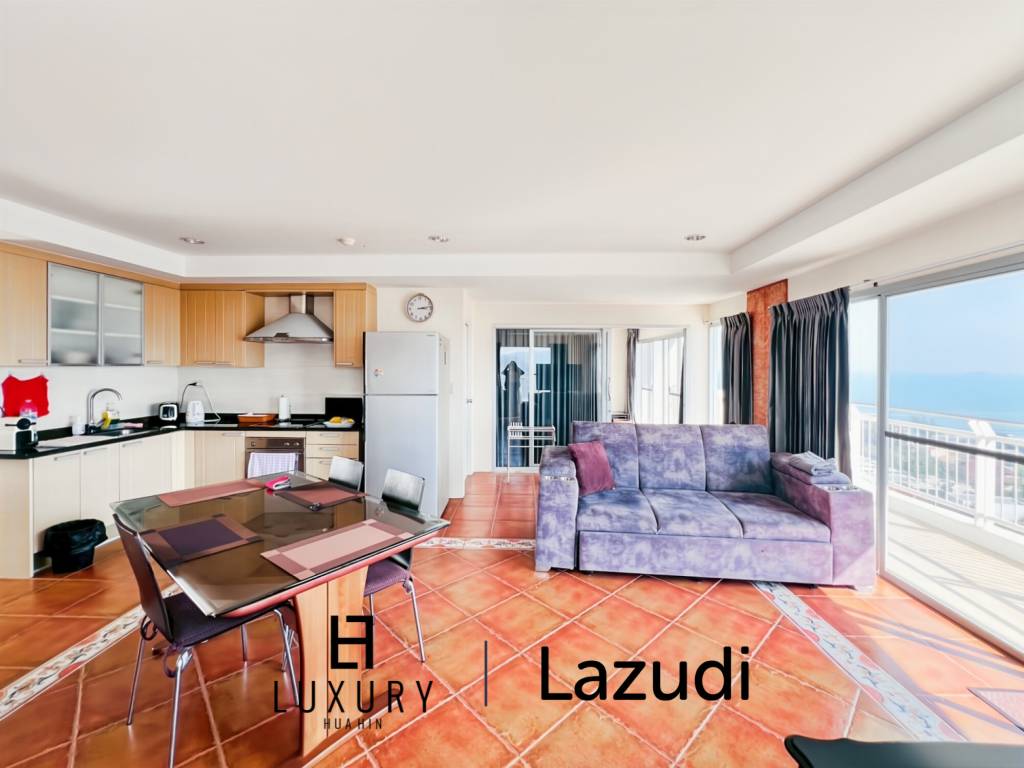 Sea View 2-Bedroom Condo on High Floor at Jamjuree Condo