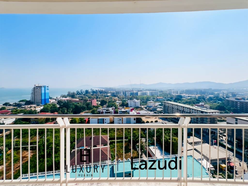 Sea View 2-Bedroom Condo on High Floor at Jamjuree Condo