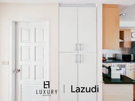 Sea View 2-Bedroom Condo on High Floor at Jamjuree Condo