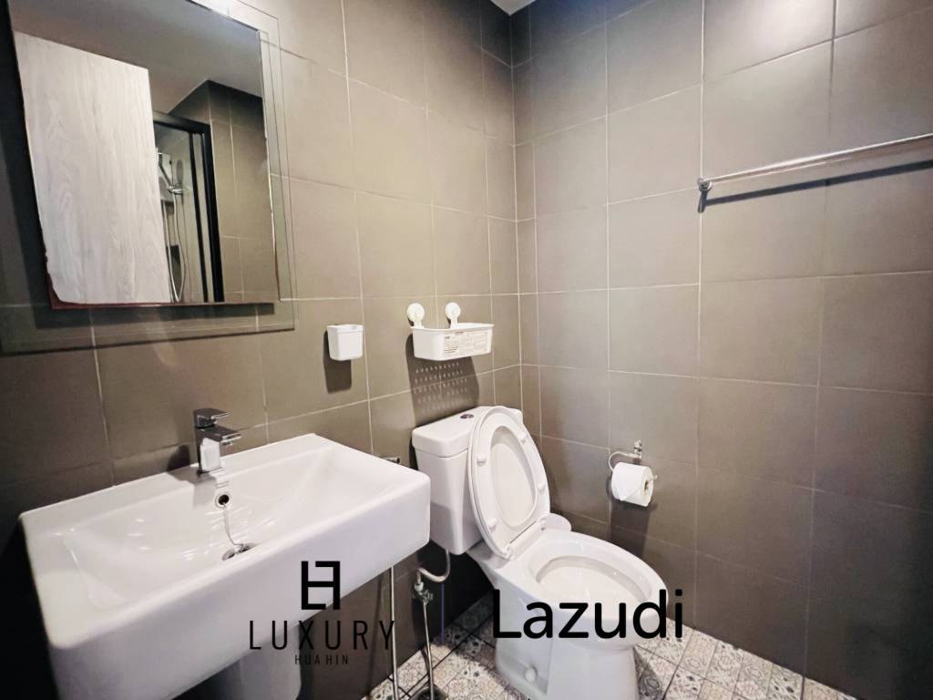 35 sqm condo La Casita Hua Hin City pool view