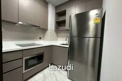80 sqm 2 Bed Condo on 8th Floor at RHYTHM Ekkamai, Khlong Tan Nuea Bangkok