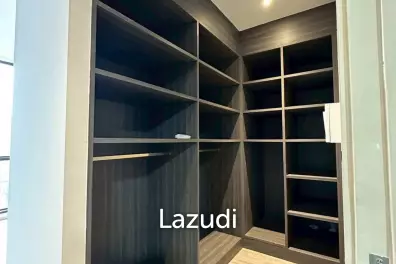 80 sqm 2 Bed Condo on 8th Floor at RHYTHM Ekkamai, Khlong Tan Nuea Bangkok