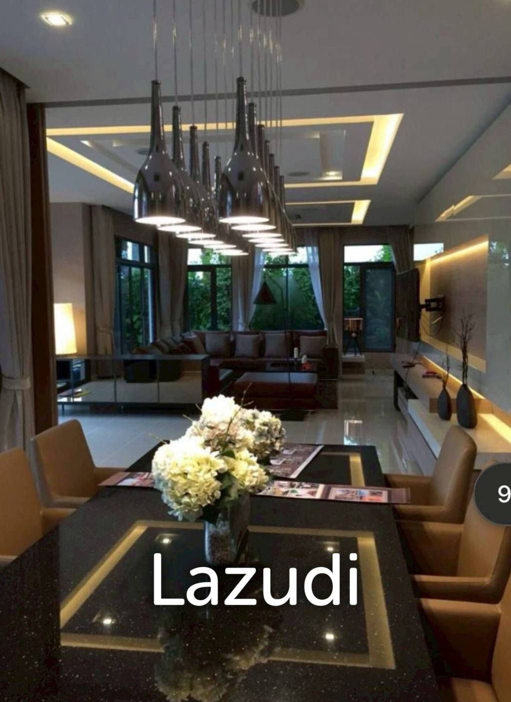 540 sqm Solar-Powered 6-Bed Home in Suan Luang Bangkok