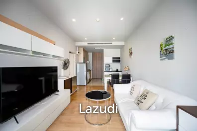 Bright 50.5 sqm 1 Bedroom Condo Noble Refine Khlong Toei Bangkok