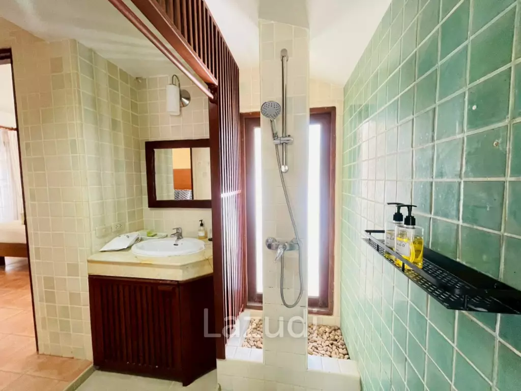 Blu Marine Villa – 3 Bedroom Pool Villa in Prime Location, Soi 102