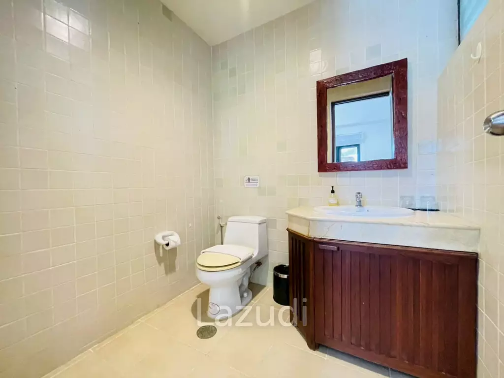 Blu Marine Villa – 3 Bedroom Pool Villa in Prime Location, Soi 102