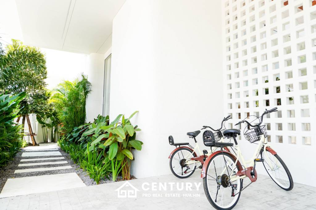 368 Kvm 4 Seng 5 Bad Villa for Salg