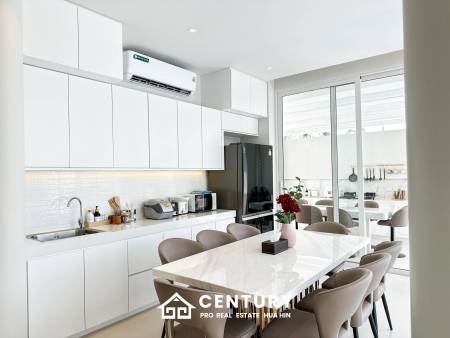 368 Kvm 4 Seng 5 Bad Villa for Salg