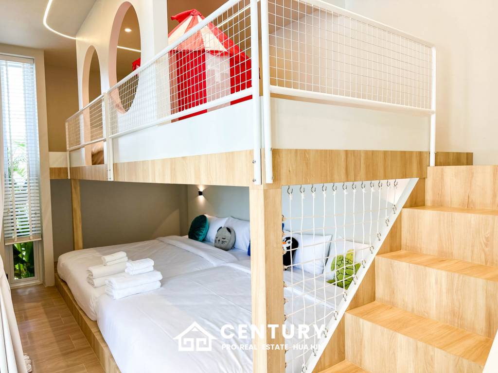 368 Kvm 4 Seng 5 Bad Villa for Salg