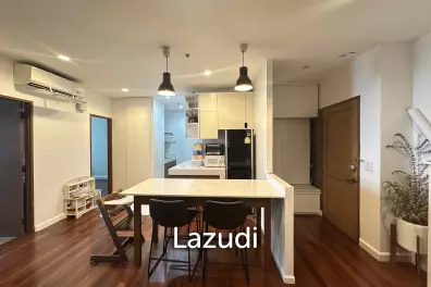 2 bedroom 1 bathroom condo 78 sqm. at Baan Chao Praya for rent