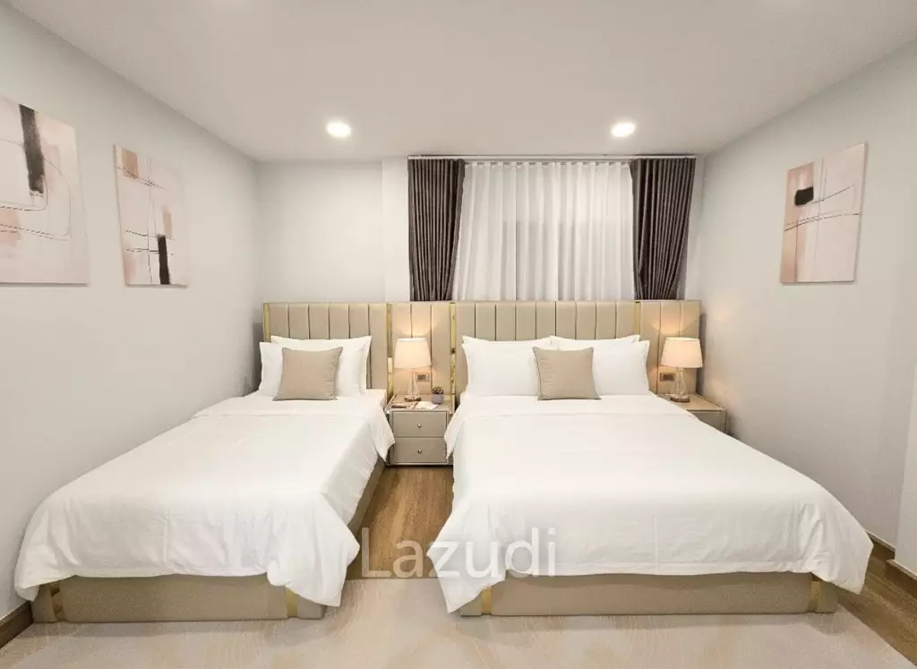 Modern 300 sqm 4-Bed Detached House in Centro Bangna