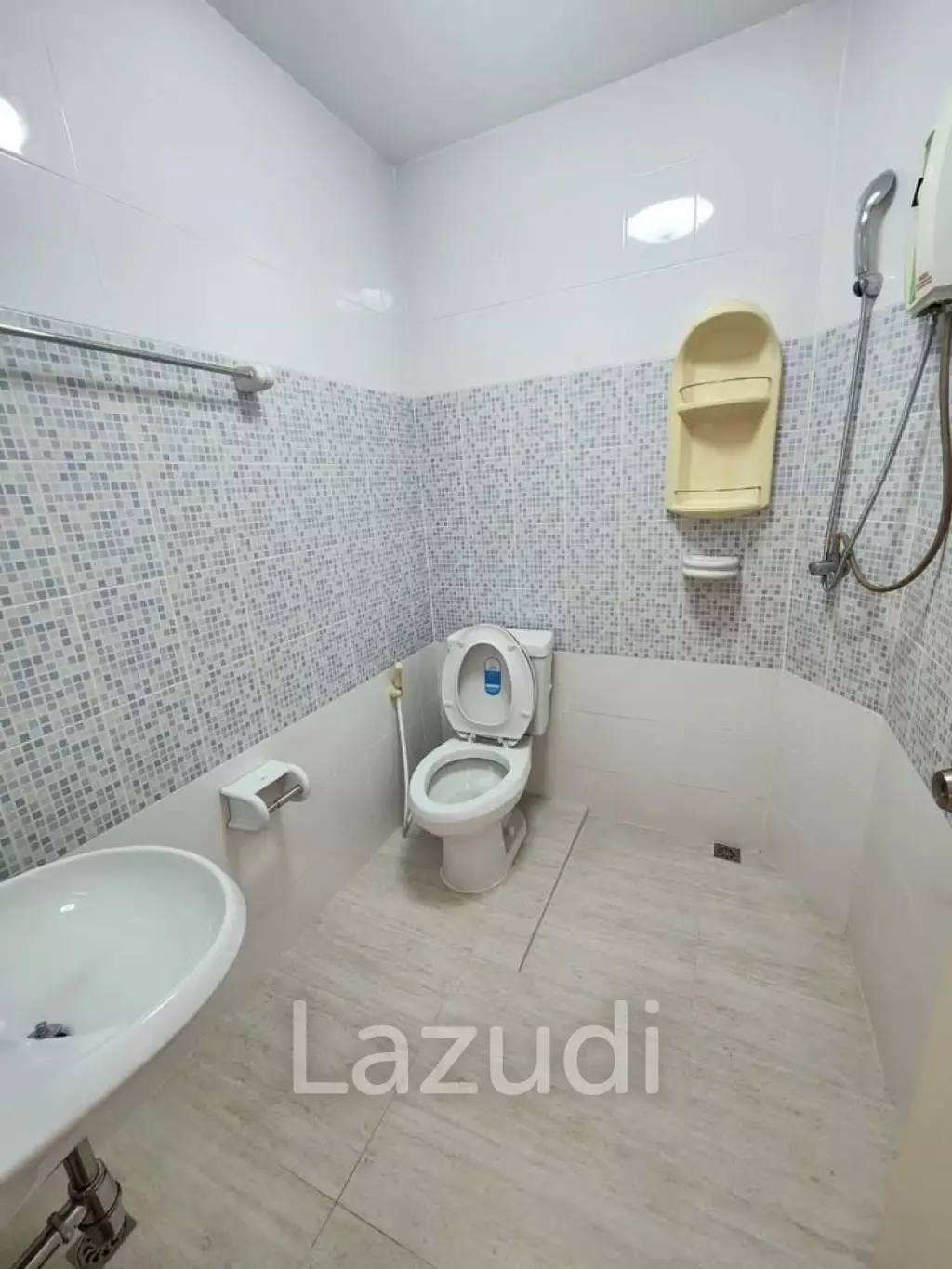 Charming townhouse in quiet area next to beach
