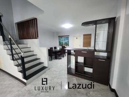 239 ตร.ม 3 เตียง 4 อาบน้ำ ทาวน์เฮ้าส์ For เช่า