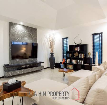 MALI HUA HIN  : 4 bed luxury pool villa