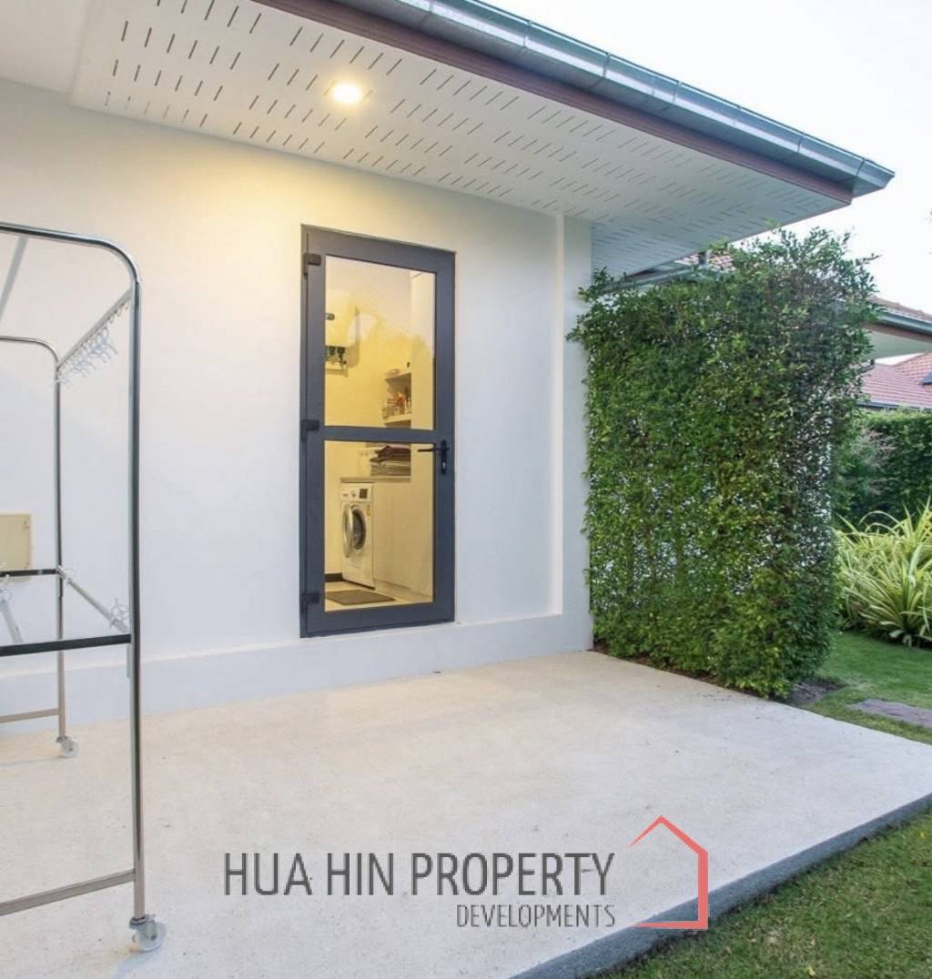 MALI HUA HIN  : 4 bed luxury pool villa