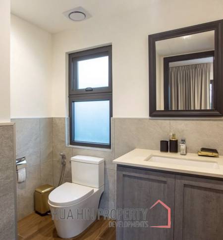 MALI HUA HIN  : 4 bed luxury pool villa