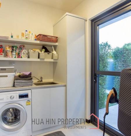 MALI HUA HIN  : 4 bed luxury pool villa