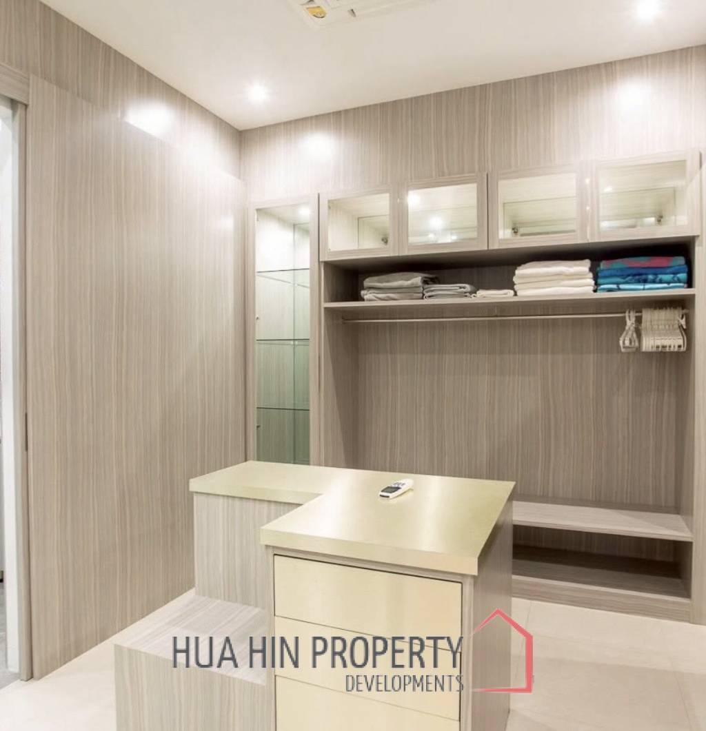 MALI HUA HIN  : 4 bed luxury pool villa