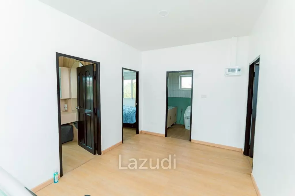 4 Bedroom 3 Bathroom 200 SQ.M. European Home Place