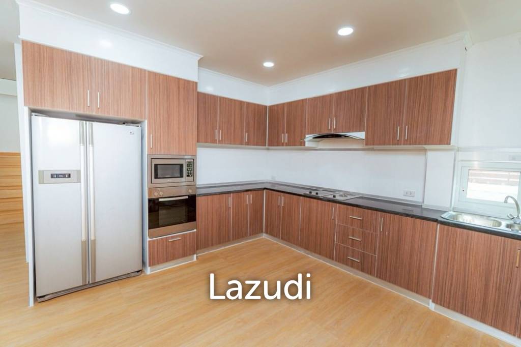 4 Bedroom 3 Bathroom 200 SQ.M. European Home Place