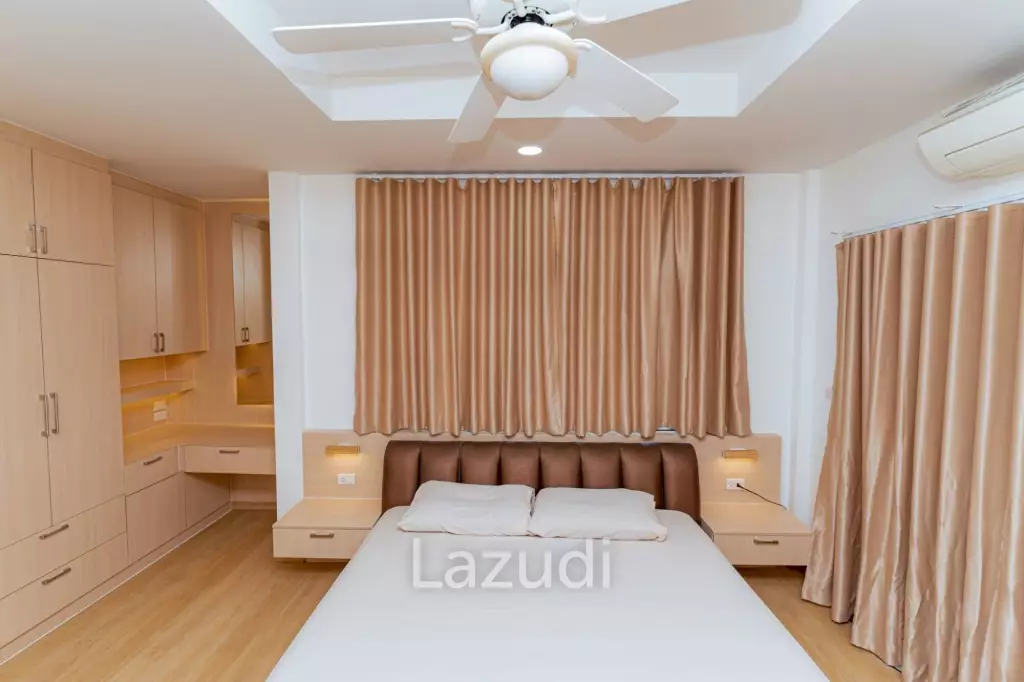 4 Bedroom 3 Bathroom 200 SQ.M. European Home Place