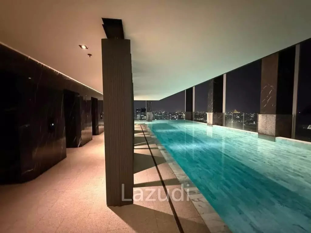 26.54 sqm high floor condo at Noble Around Ari Phaya Thai Bangkok