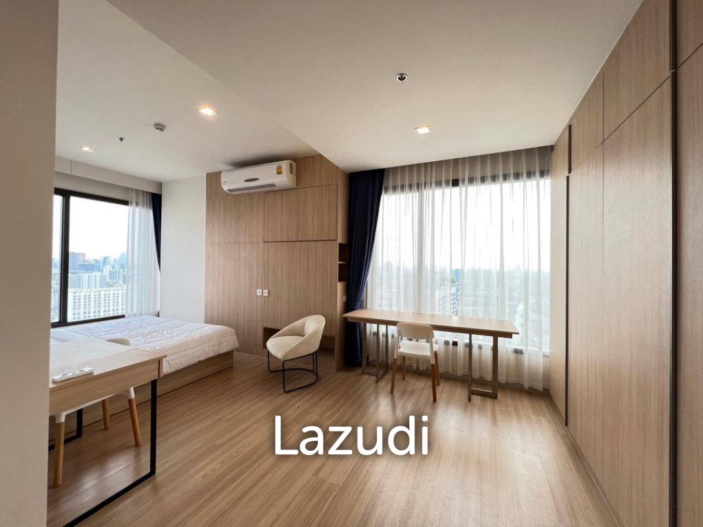 119 sqm high floor condo at M Jatujak Chatuchak Bangkok