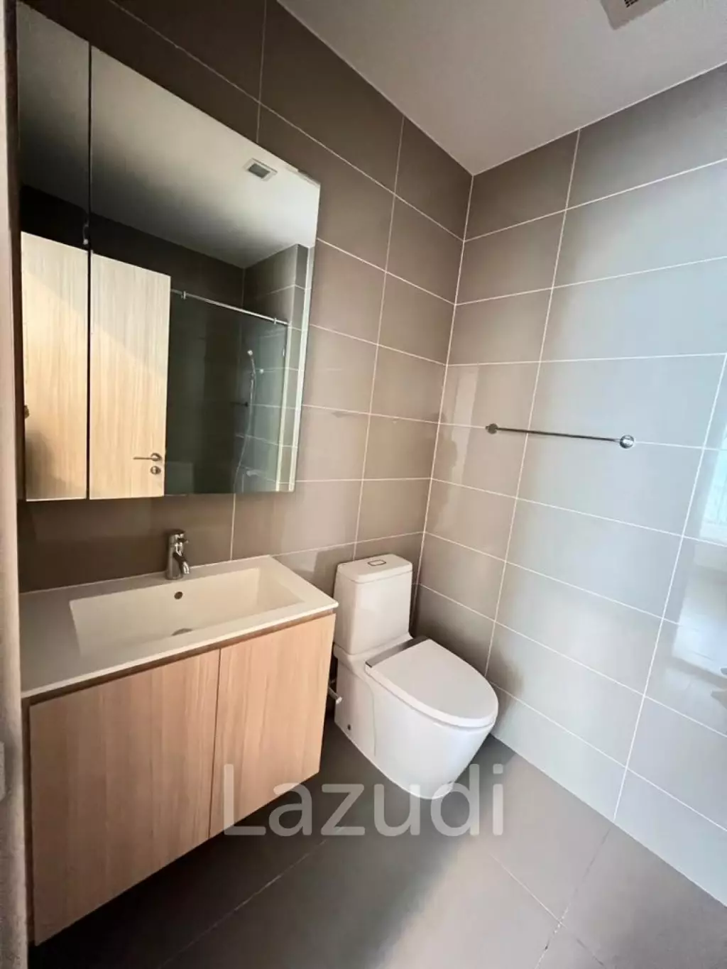 119 sqm high floor condo at M Jatujak Chatuchak Bangkok