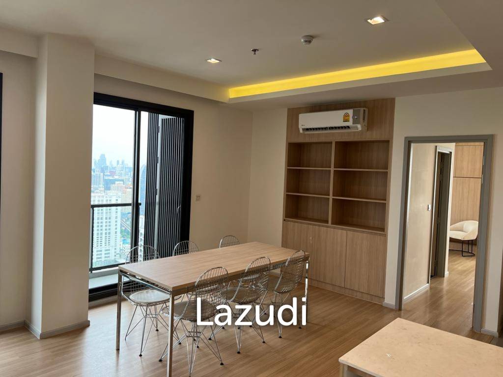 119 sqm high floor condo at M Jatujak Chatuchak Bangkok