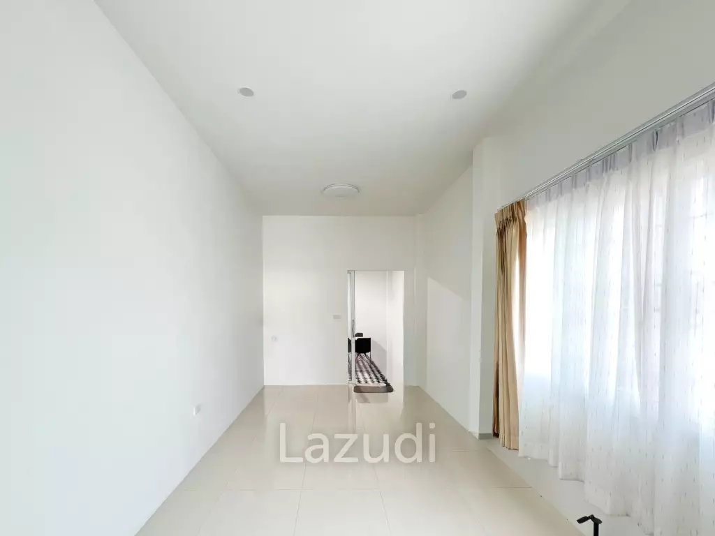 Modern 2 Bed 2 Bath in Wang Phong Pran Buri