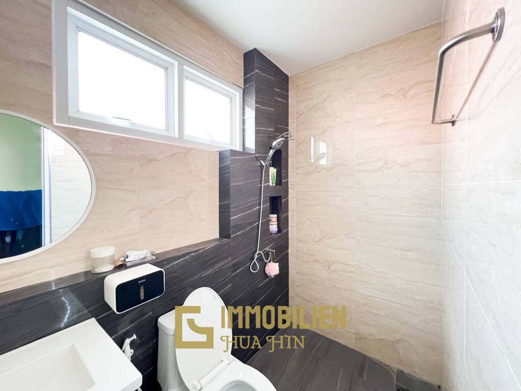 kompaktes Häuschen /100 qm Wohnfläche / voll möbliert