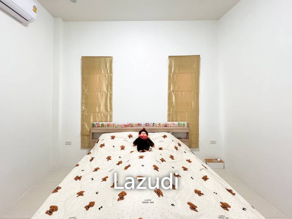 Modern 2 Bed 2 Bath in Wang Phong Pran Buri