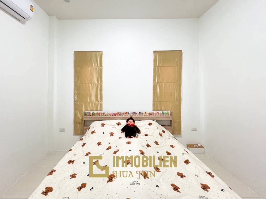 kompaktes Häuschen /100 qm Wohnfläche / voll möbliert