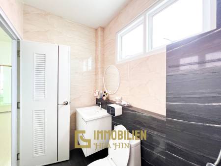 kompaktes Häuschen /100 qm Wohnfläche / voll möbliert