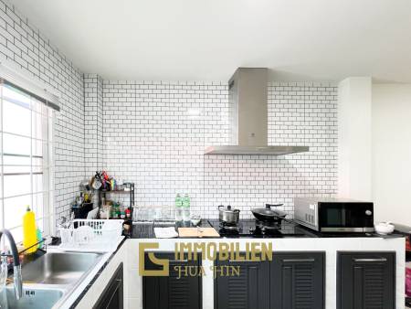 kompaktes Häuschen /100 qm Wohnfläche / voll möbliert