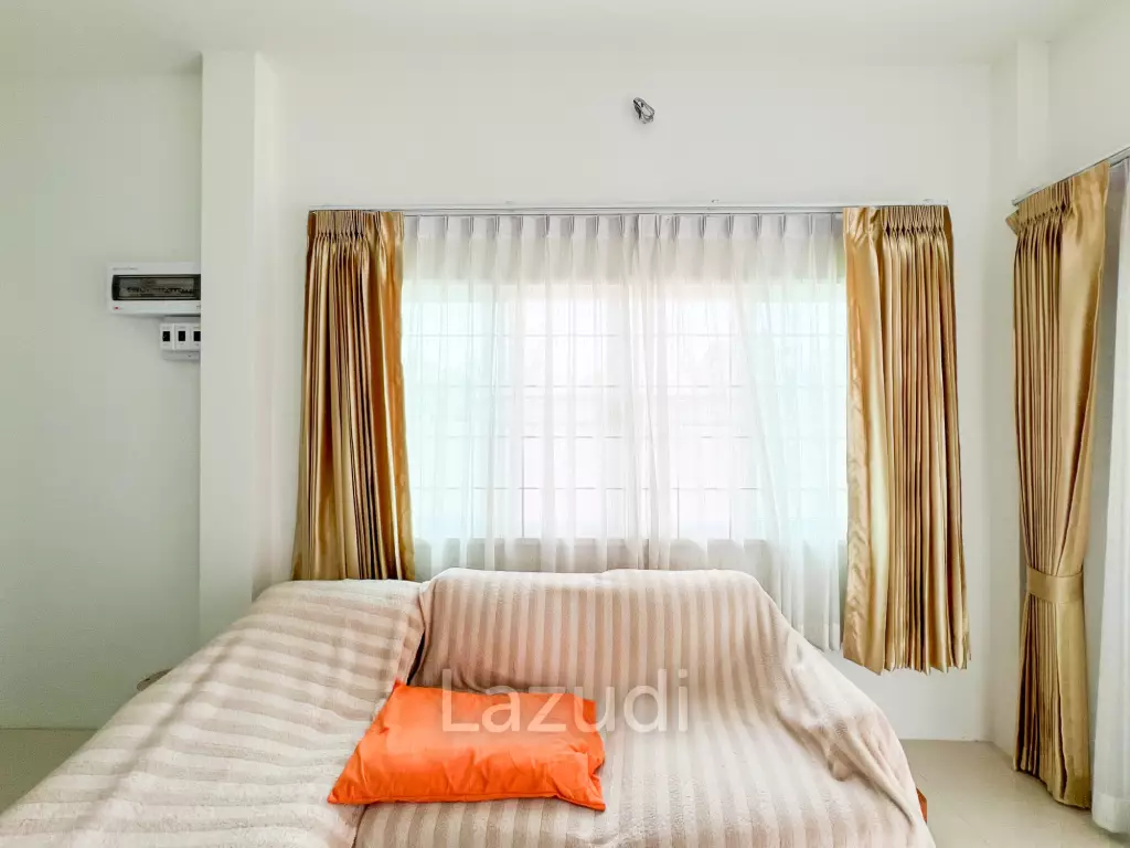 Modern 2 Bed 2 Bath in Wang Phong Pran Buri