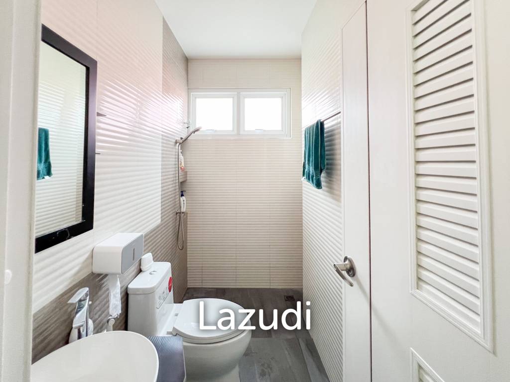 Modern 2 Bed 2 Bath in Wang Phong Pran Buri