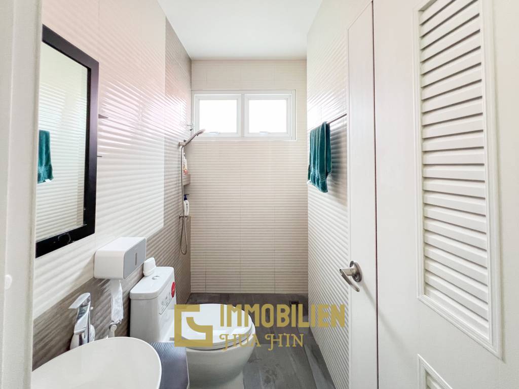 kompaktes Häuschen /100 qm Wohnfläche / voll möbliert