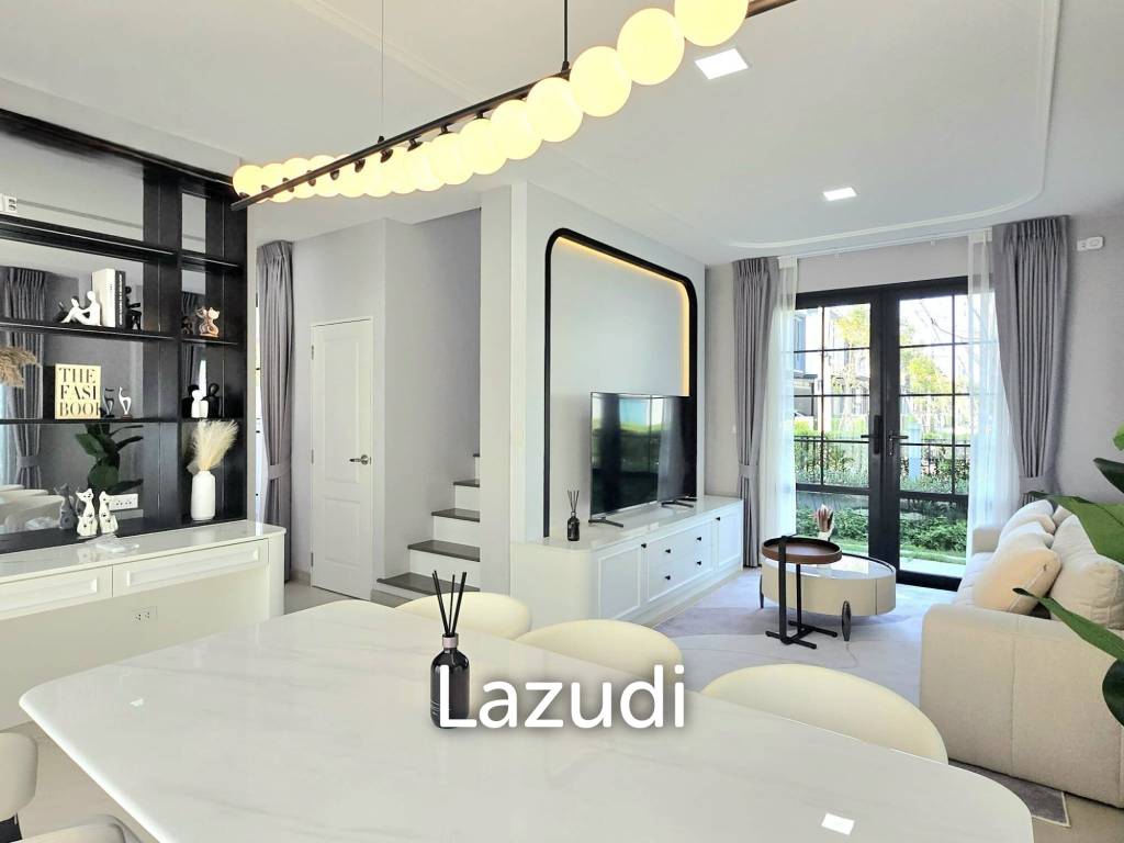 2-storey 4-bed detached home 200 sqm Grande Pleno Sukhumvit-Bangna Bang Plee