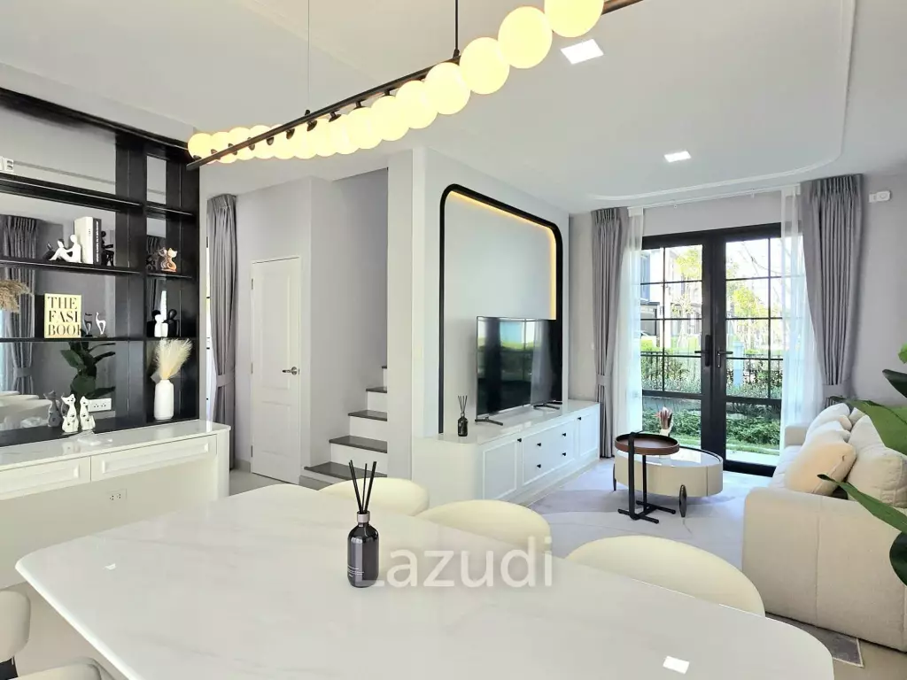2-storey 4-bed detached home 200 sqm Grande Pleno Sukhumvit-Bangna Bang Plee