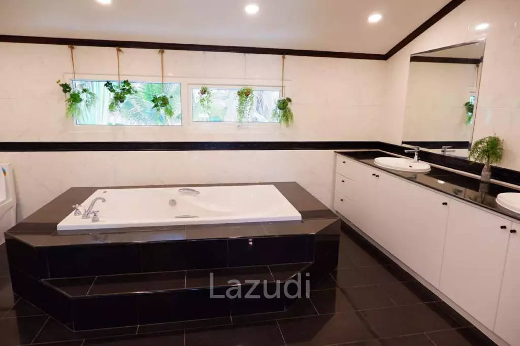 3 Bedroom 3 Bathroom 280 SQ.M. The Boltan