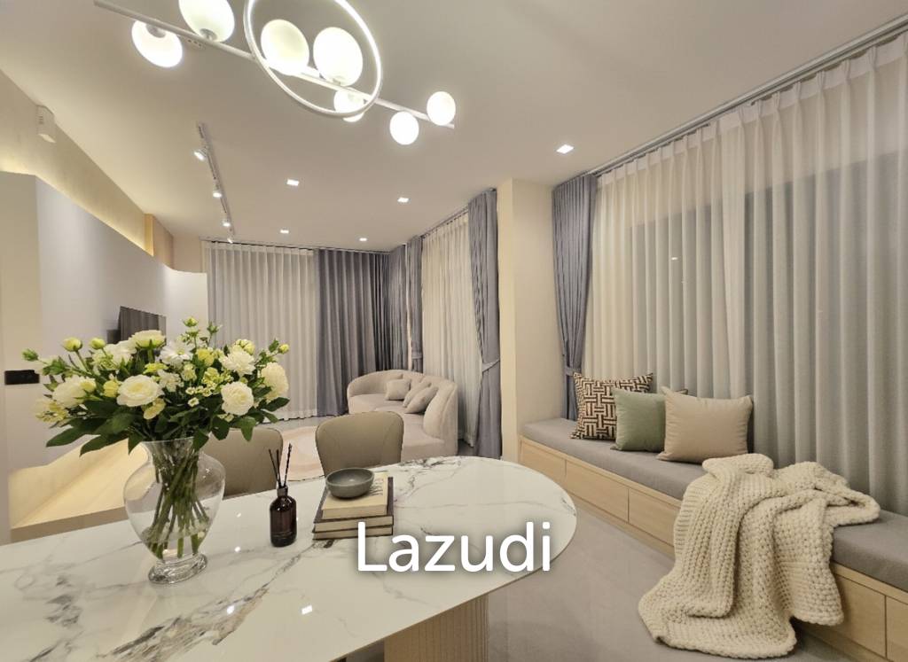 237 sqm modern detached house Bangkok Boulevard Bangna KM.5