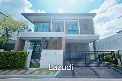 237 sqm modern detached house Bangkok Boulevard Bangna KM.5