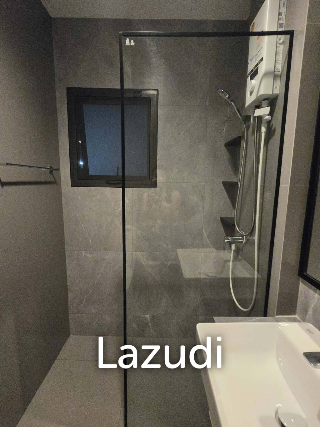 237 sqm modern detached house Bangkok Boulevard Bangna KM.5