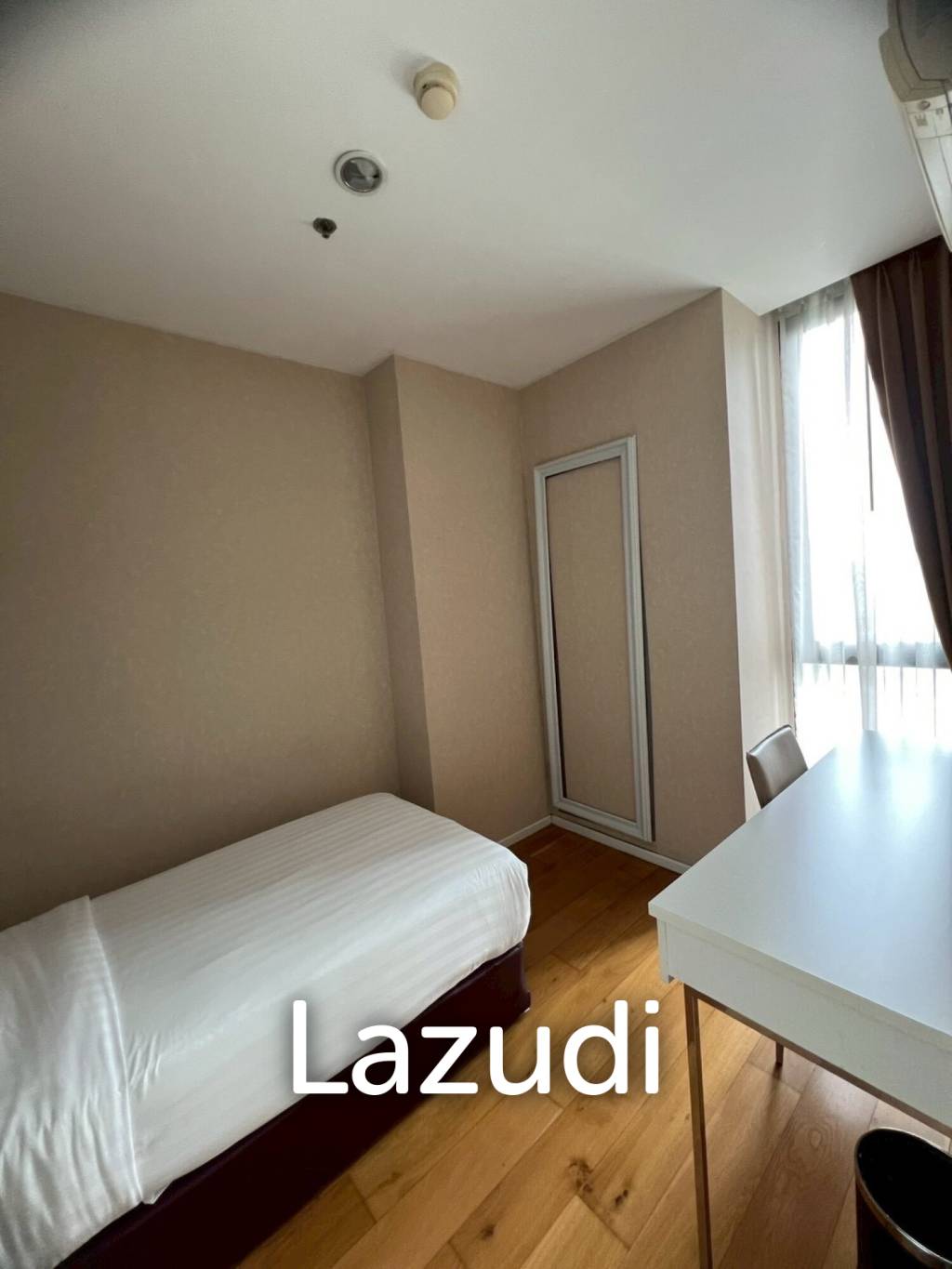 59 sqm high floor condo in Khlong Tan Nuea Bangkok