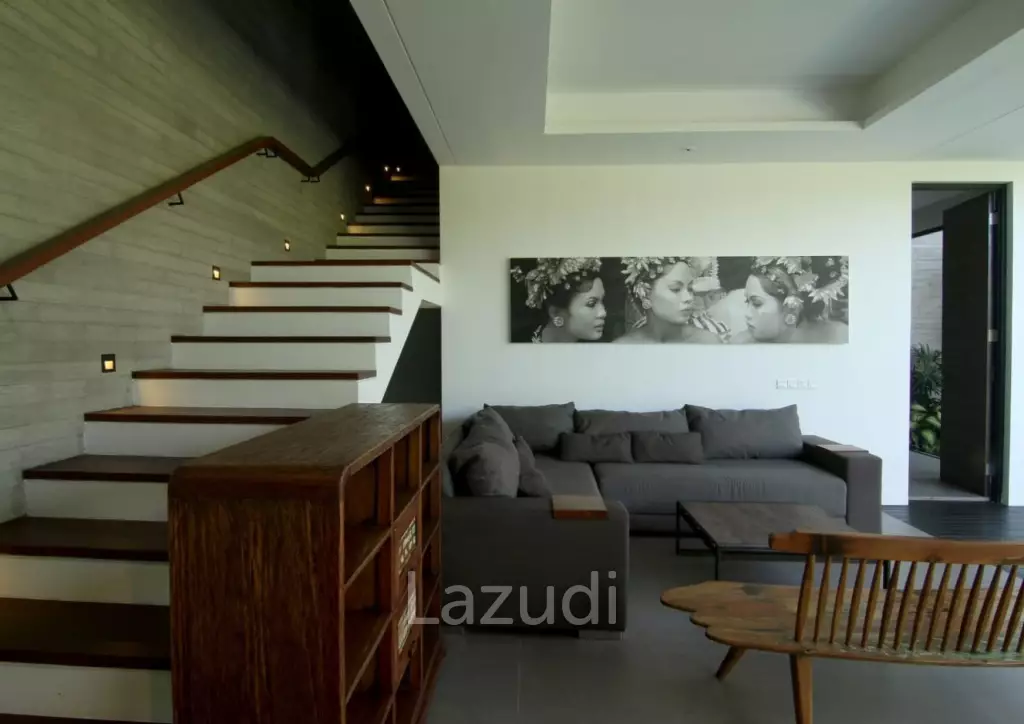 Yearly Rental Villa walking distance to the Beach